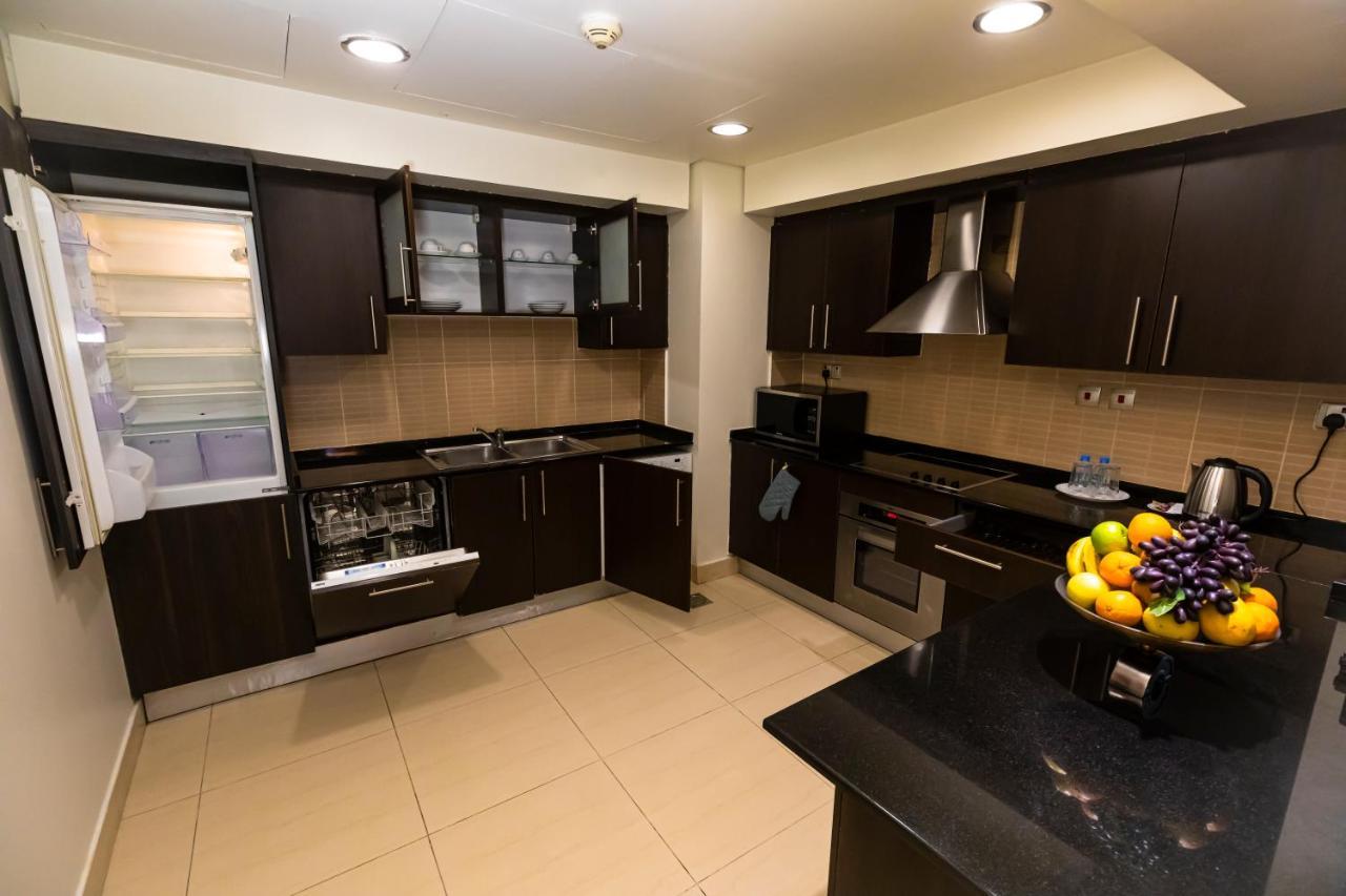 Imperial Suites Hotel Doha Exterior photo