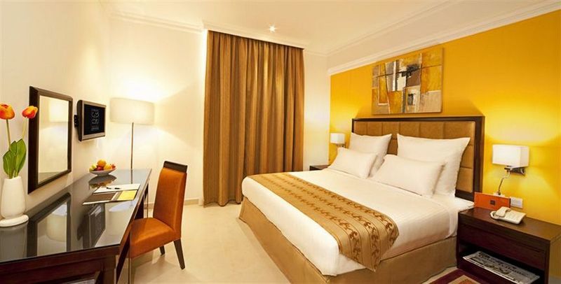 Imperial Suites Hotel Doha Exterior photo