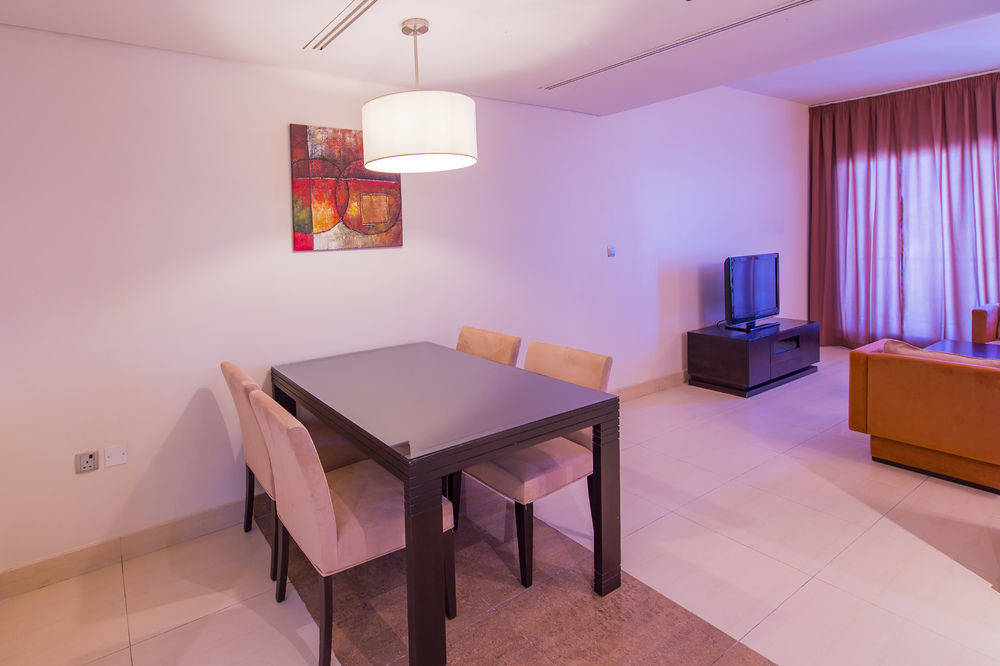 Imperial Suites Hotel Doha Exterior photo